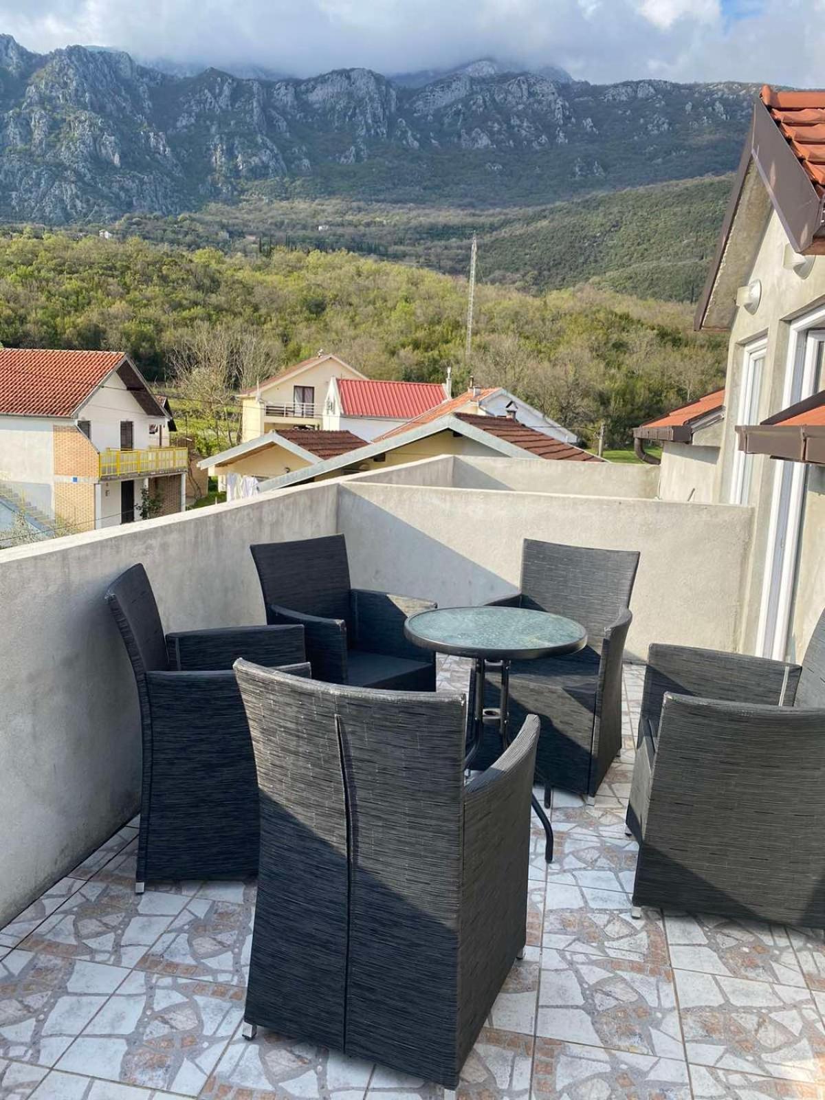 Apartmani Zelenika Herceg Novi Zimmer foto